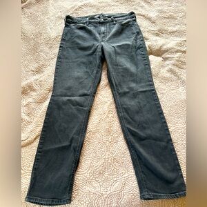 Old Navy High Rise Wow Straight Black Jeans - EUC!